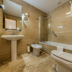 Hotel Apartamentos Loto Conil ванная