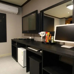 Jongno Two Hotel 2* Номер Делюкс фото 10