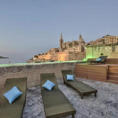 Отель Waterfront Valletta House пляж