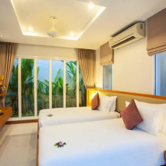 Отель APSARA Beachfront Resort and Villa 4* Улучшенный номер с различными типами кроватей фото 2