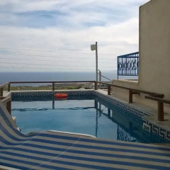 Отель Anemomilos Suites бассейн фото 2