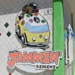Jammin' Rimini Backpackers Hotel фото 2