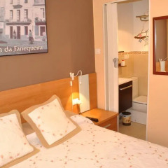 Отель Hostal Kukia Стандартный номер с двуспальной кроватью фото 12
