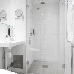 Отель Clarion Collection Hotel Drott Швеция, Карлстад - отзывы, цены и фото номеров - забронировать отель Clarion Collection Hotel Drott онлайн ванная фото 2