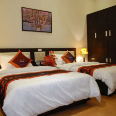 Chariot Hotel 2* Номер Делюкс