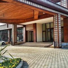 Babillon Hotel Spa & Restaurant парковка