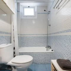 Отель Avenida Apartments Vallhonrat Испания, Барселона - отзывы, цены и фото номеров - забронировать отель Avenida Apartments Vallhonrat онлайн ванная