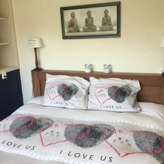 Отель Bed and Breakfast Ineke en John Нидерланды, Хофддорп - отзывы, цены и фото номеров - забронировать отель Bed and Breakfast Ineke en John онлайн комната для гостей фото 4
