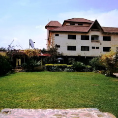 Апартаменты Accra Royal Castle Apartments & Suites Люкс фото 2