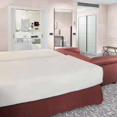 Hotel Ercilla 4* Номер Делюкс с 2 отдельными кроватями фото 2