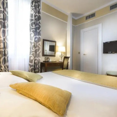 Отель Hôtel Du Bois Champs-Elysées 3* Стандартный номер с различными типами кроватей фото 6