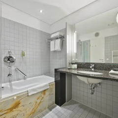 Отель Crowne Plaza Hannover ванная