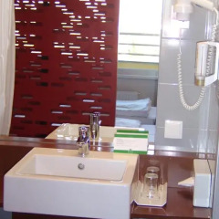 Отель Gartenhotel Altmannsdorf Low Budget Designhotel 3* Стандартный номер с различными типами кроватей фото 8