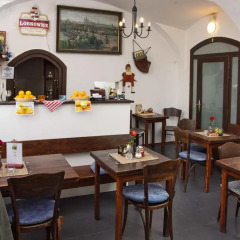 Charles Bridge B&b Hotel Прага гостиничный бар
