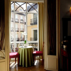 Отель Hostal Macarena балкон
