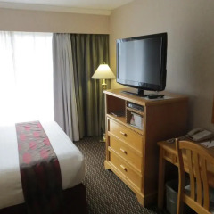 Отель Ramada by Wyndham Victoria Канада, Виктория - отзывы, цены и фото номеров - забронировать отель Ramada by Wyndham Victoria онлайн удобства в номере