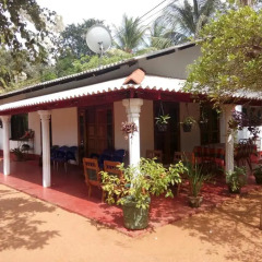 Отель Lake House Homestay интерьер отеля