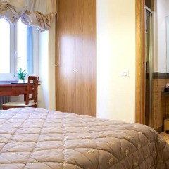 Отель Domus Cavour 3* Стандартный номер с двуспальной кроватью фото 9