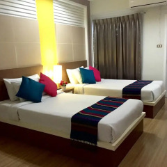 Отель Charoenchit House 2* Номер Делюкс с различными типами кроватей фото 2