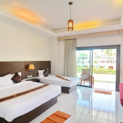 Отель Golden Bay Cottage 3* Бунгало Делюкс с различными типами кроватей фото 6