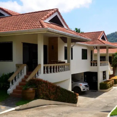 Отель Phuket Riviera Villas парковка