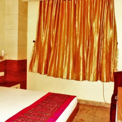 Hotel Maharaja Continental Номер Делюкс с различными типами кроватей фото 6
