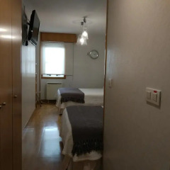 Отель Toctoc Rooms Стандартный номер с 2 отдельными кроватями фото 8