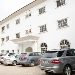 De Brit Hotel парковка