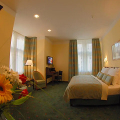 Ea Hotel Downtown 4* Стандартный номер фото 17