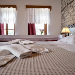 Hotel Kalemi 2 3* Улучшенный номер с различными типами кроватей фото 13