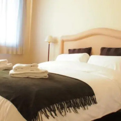 Отель Tendency Apartments 5 Испания, Барселона - отзывы, цены и фото номеров - забронировать отель Tendency Apartments 5 онлайн комната для гостей фото 5