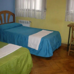 Отель Hostal Pacios Стандартный номер с различными типами кроватей фото 4