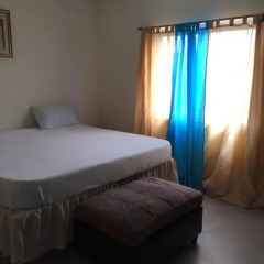 Отель Kingston Paradise Place Guesthouse комната для гостей фото 5