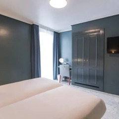 Отель Petit Palace Puerta de Triana 3* Двухместный номер с двуспальной кроватью фото 2