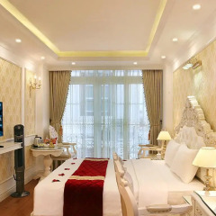 Отель Hanoi Guest House Royal 3* Представительский номер с различными типами кроватей фото 10