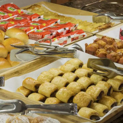 Отель Ayre Hotel Sevilla Испания, Севилья - 2 отзыва об отеле, цены и фото номеров - забронировать отель Ayre Hotel Sevilla онлайн питание