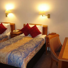 Kings Park Hotel 3* Стандартный номер с 2 отдельными кроватями