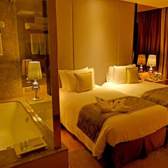 Отель Radisson Blu Jaipur 4* Улучшенный номер с двуспальной кроватью фото 2