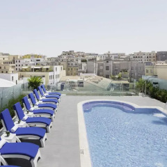 Aleph Rome Hotel, Curio Collection by Hilton бассейн
