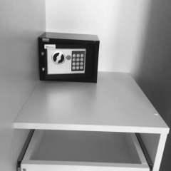 Mini-hotel SkyHome сейф в номере