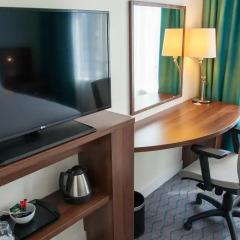 Отель Hampton by Hilton Amsterdam Centre East 3* Стандартный номер с различными типами кроватей фото 2