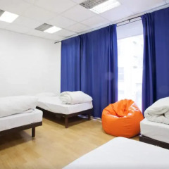 Holidaysbcn Hostel Стандартный семейный номер фото 5