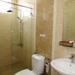 Lee Hotel 2* Улучшенный номер с различными типами кроватей фото 4