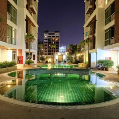 Отель iCheck inn Residences Patong бассейн