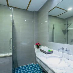 Отель Thanthip Beach Resort 3* Улучшенный номер с различными типами кроватей фото 9