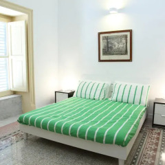 Отель B&B Giulio Cesare Номер Делюкс с различными типами кроватей фото 5