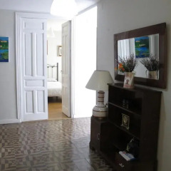 Отель Apartamento Plaza Santa Ana II Мадрид сейф в номере