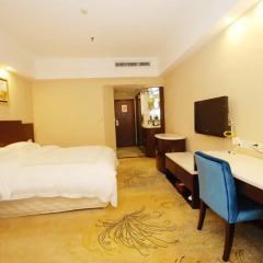 Overseas Chinese Friendship Hotel 3* Номер Делюкс с различными типами кроватей фото 7