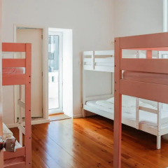 Oporto City Hostel Кровать в общем номере двухъярусные кровати фото 4