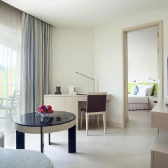 Отель Millennium Resort Patong Phuket 5* Улучшенный номер фото 3